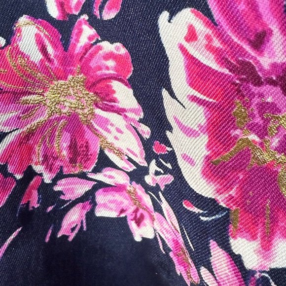 Floral Lace Dress - Picture 4 of 11